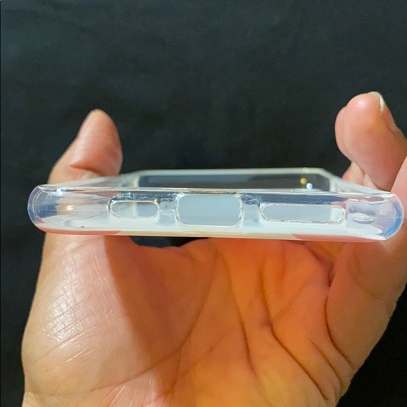 iPhone 11 Pro Max Case - Picture 3 of 4